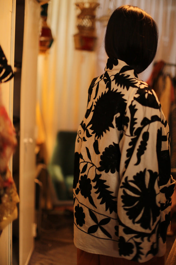 BLACK WHITE KIMONO DRISA - sustainably made MOMO NEW YORK sustainable clothing, slow fashion