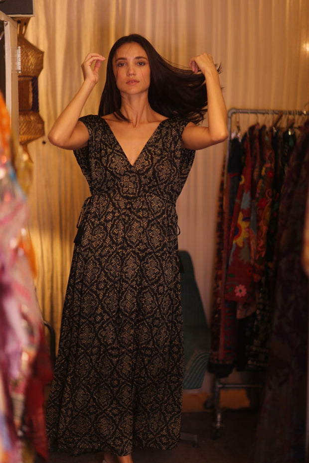 SILK DRESS VICTORIA BROWNY - sustainably made MOMO NEW YORK sustainable clothing, bestseller slow fashion