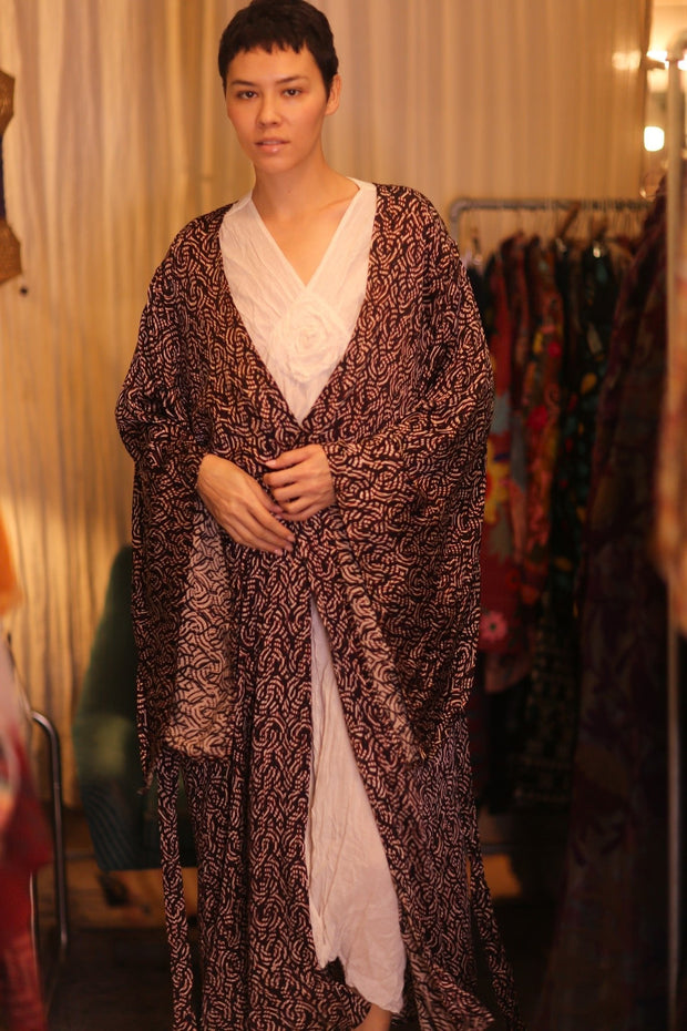 SILK WING KIMONO PINA MAZE - sustainably made MOMO NEW YORK sustainable clothing, handmade slow fashion