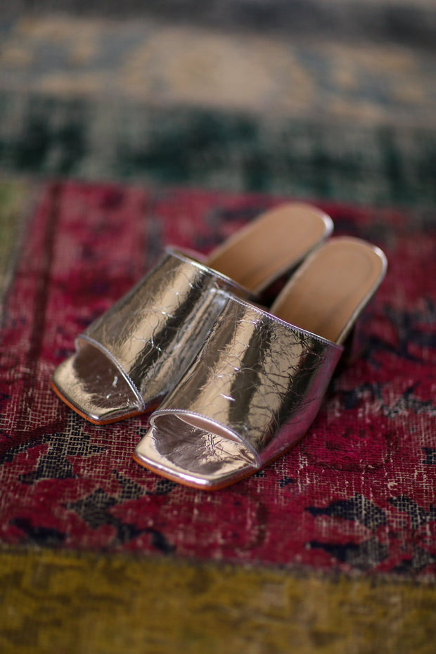 SILVER CRACKED METALLIC HEELED MULES PERRY - sustainably made MOMO NEW YORK sustainable clothing, slow fashion