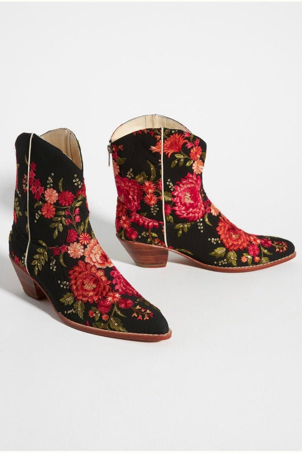 EMBROIDERED WESTERN BOOTS LEILA - sustainably made MOMO NEW YORK sustainable clothing, boots slow fashion