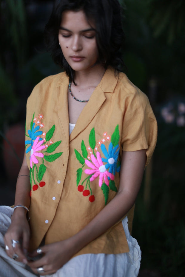 Short Sleeve Linen Blazer Jacket - sustainably made MOMO NEW YORK sustainable clothing, offer slow fashion